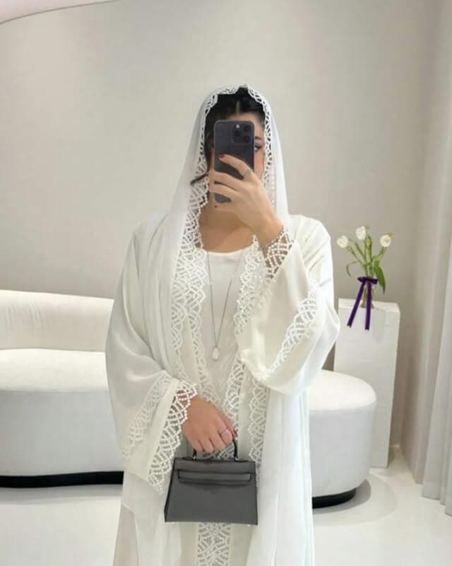 white simple abaya